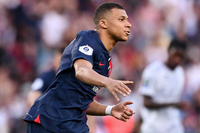 Mbappé présenté à Madrid, le secret se lève !