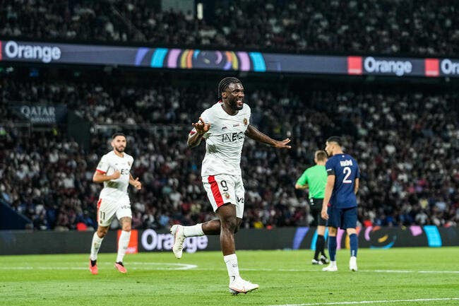 Moffi et Nice font tomber le PSG au Parc !