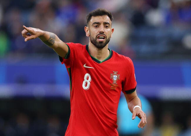 Osimhen snobé, le PSG fonce sur Bruno Fernandes