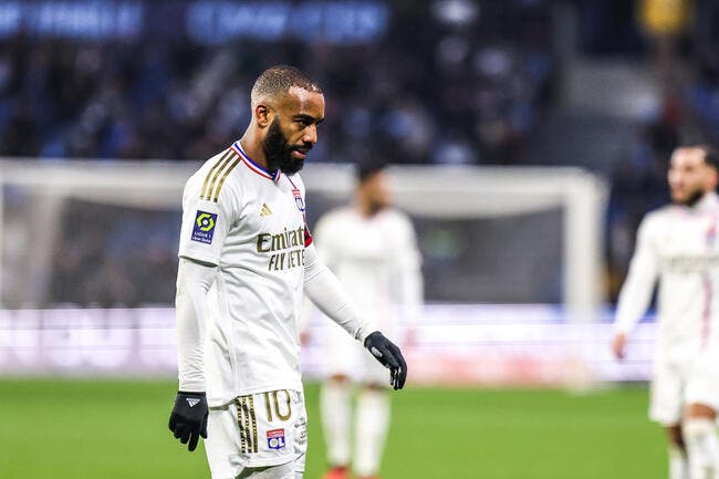 OL : Tous contre Lacazette, il dénonce un scandale