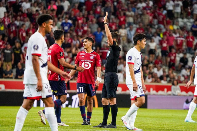 Le LOSC furieux, la VAR donne la victoire au PSG