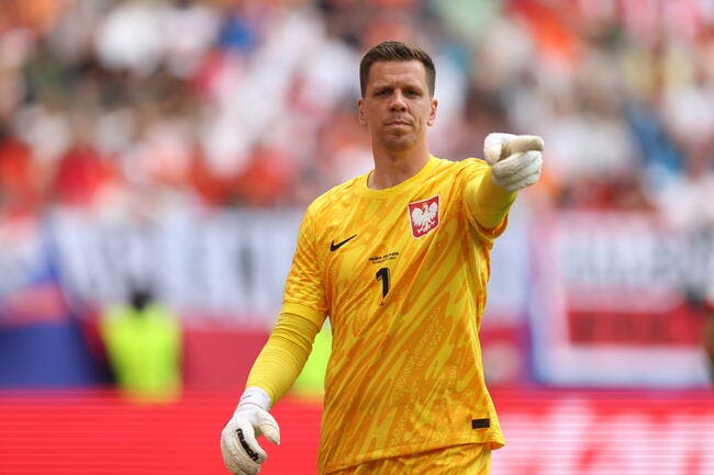 Barça : Szczesny validé par Hansi Flick