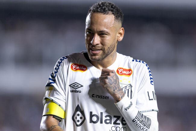 Le grand Neymar de retour, pure folie au Brésil