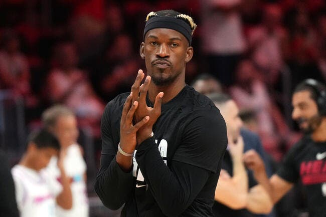 Jimmy Butler dédicace son transfert à Neymar et Pogba