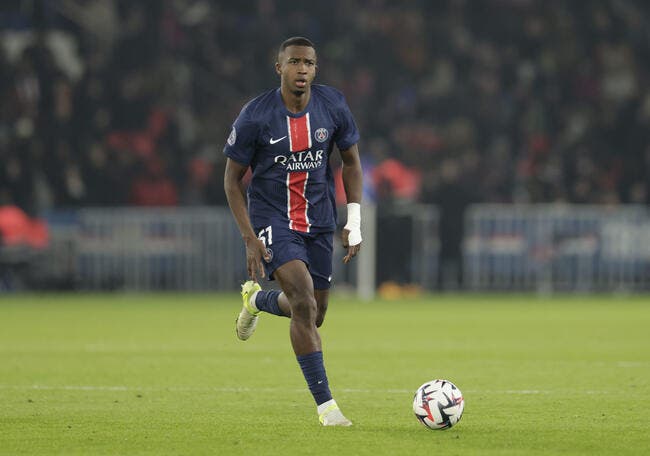 Le PSG a payé 45 ME pour le nouveau Desailly