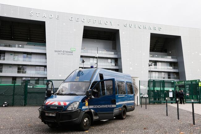 Gendarmes supporters de l'OM, ils tirent en l'air à Saint-Etienne !