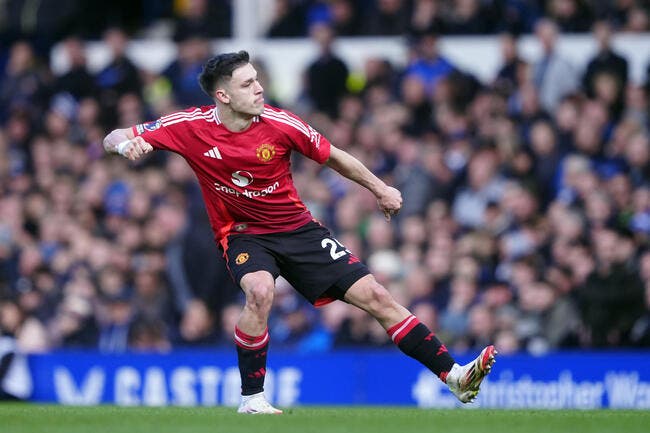 Ugarte sauve Manchester United face à Everton