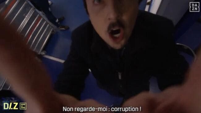 « Regarde moi ! Corruption », Longoria régale DAZN avec une scène légendaire