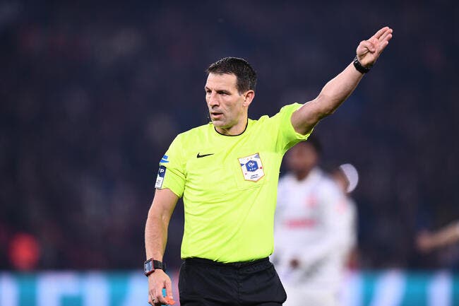 Grève des arbitres, menace sur la Ligue 1 !