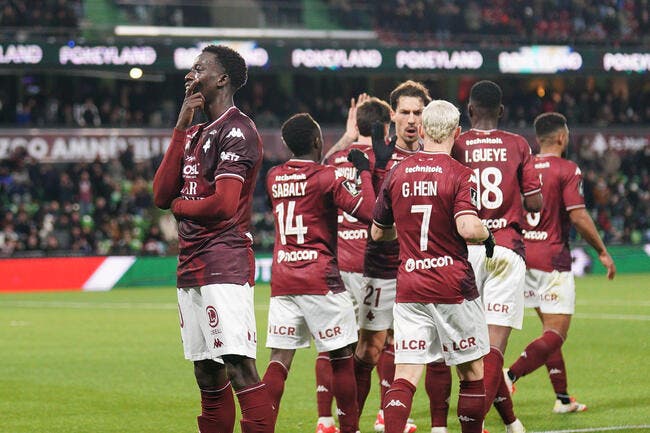 L2 : Metz prend la tête, Caen creuse encore