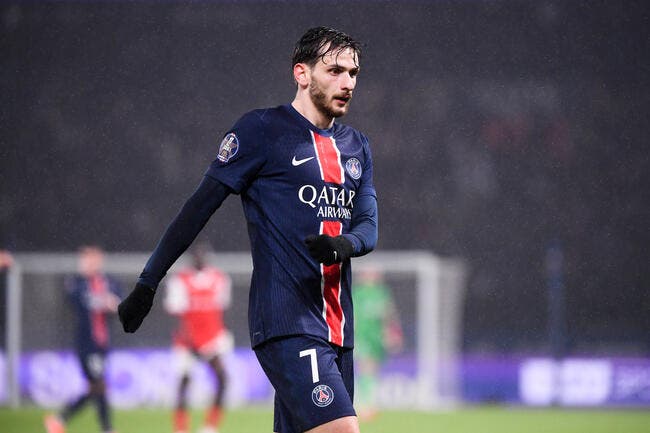 PSG : Naples crache sur les agents de Kvaratskhelia