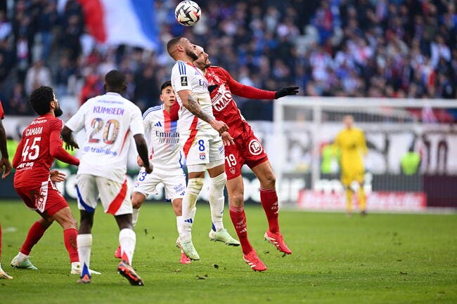 L'OL gagne contre Brest, Fonseca disjoncte