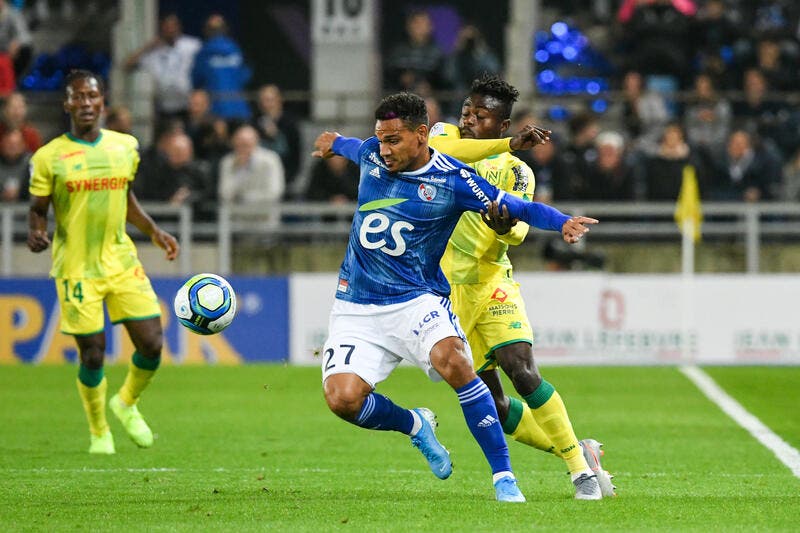  Strasbourg lance sa saison en renversant Nantes