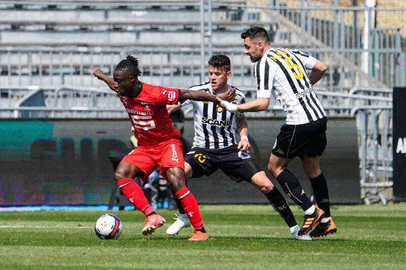  Rennes enchaîne et double l'OM !