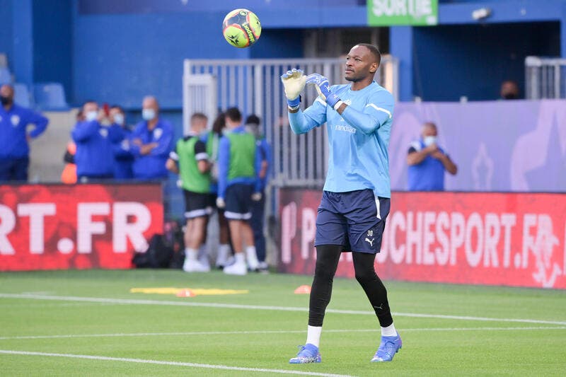 OM : Mandanda en mode passoire, Pau Lopez réclamé