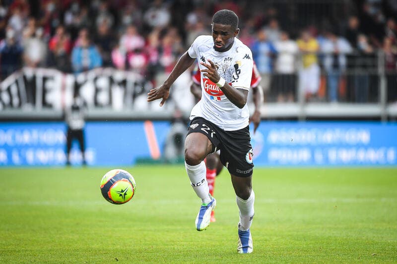 OM : Accord avec Angers, le Cho Longoria a commencé