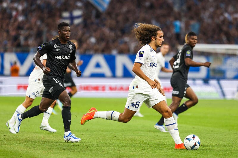 L'OM régale le Vélodrome, la saison commence bien