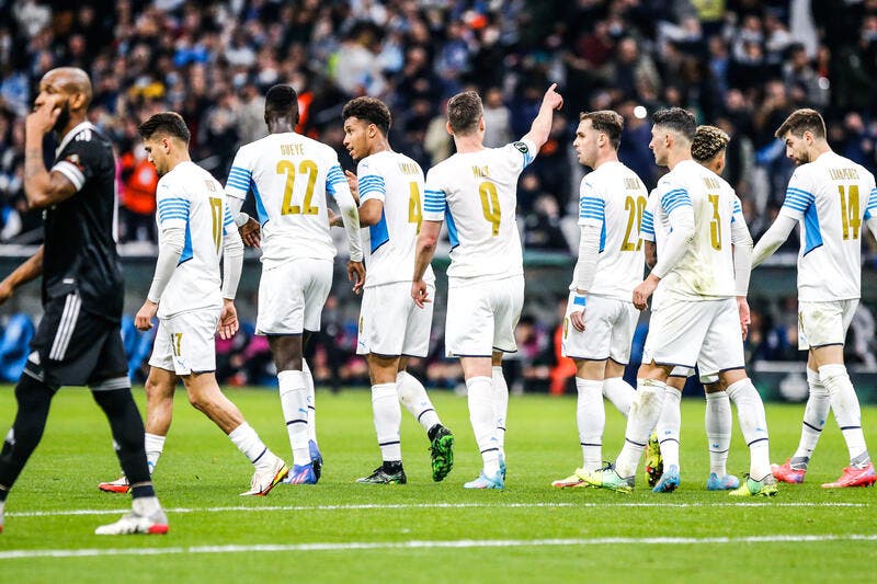 TV : W9 attire les foules avec OM-Qarabag