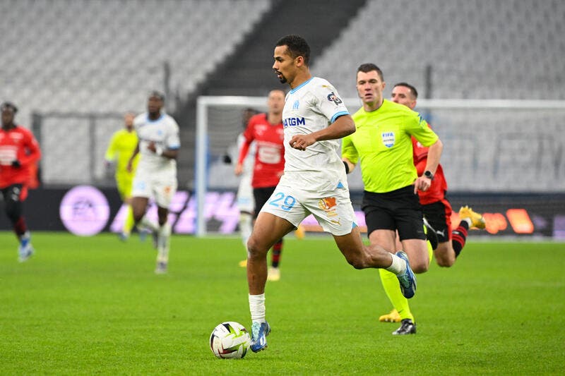 OM : Un attaquant à un but, Longoria le vire en janvier