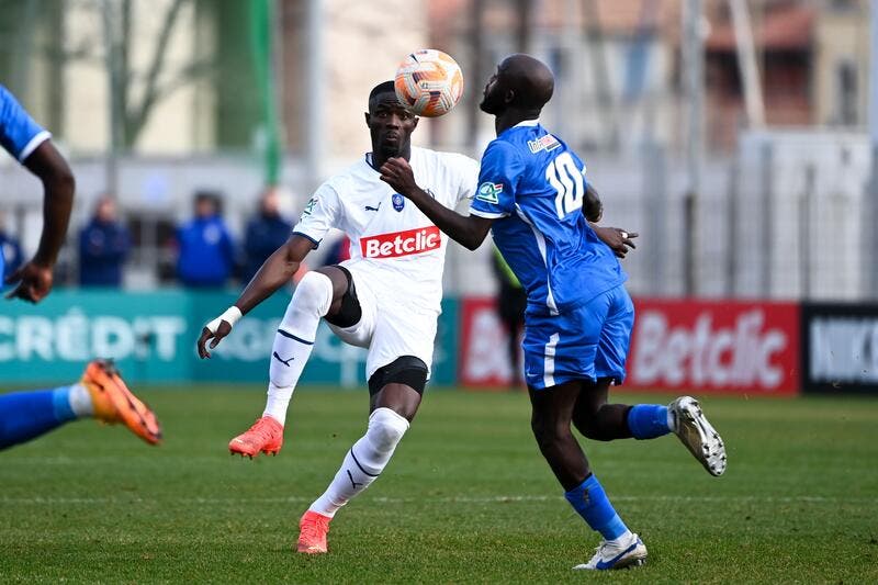 OM : Bailly prend 7 matchs, N'Diaye en a pour 2-3 mois