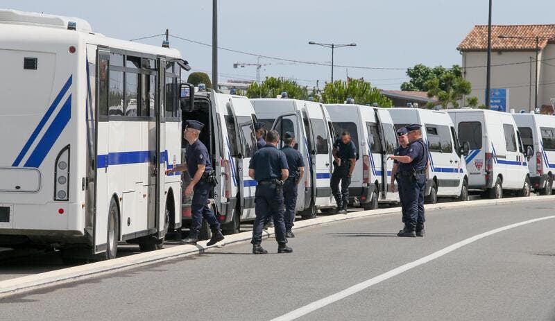 Des supporters de l'OM attaqués, le maire d'Ajaccio veut annuler le match !