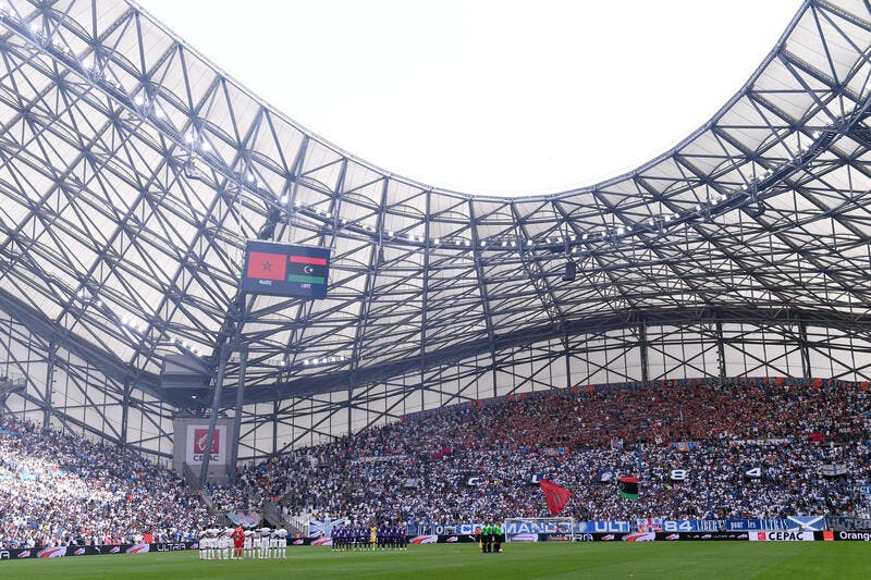 OM : Les joueurs convoqués devant le virage, le feu se propage à Marseille