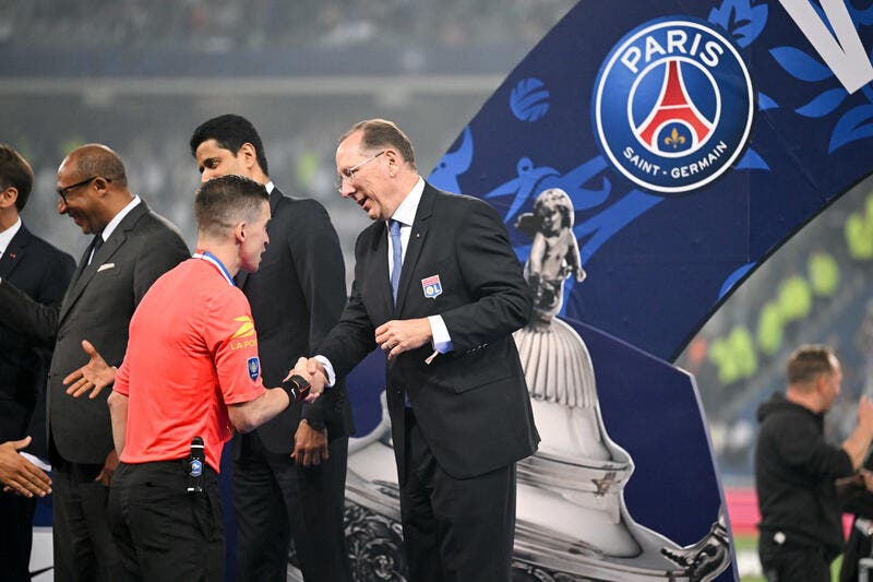  Textor défie le PSG et le Qatar !