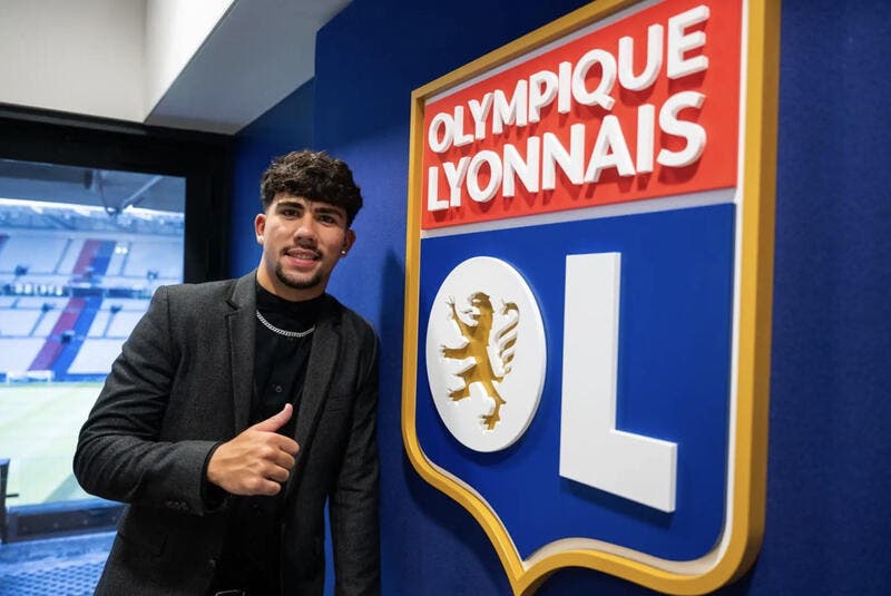 OL : Lyon officialise la signature d'une pépite du foot européen !