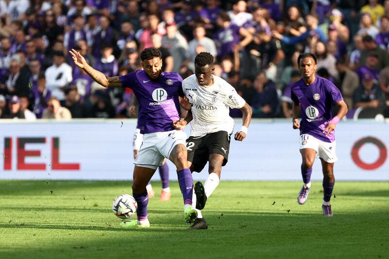  Aboukhlal décisif, Toulouse mate Reims