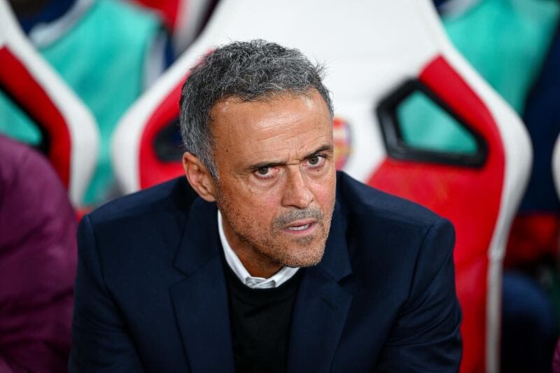  La démission de Luis Enrique jetée à la poubelle