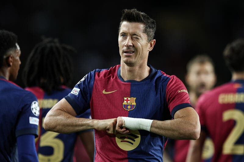  Le Barça pulvérise Alavés, Lewandowski voit triple